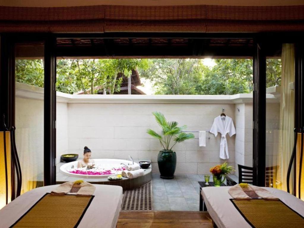 Angkor Village Resort & Spa Siem Reap Bagian luar foto