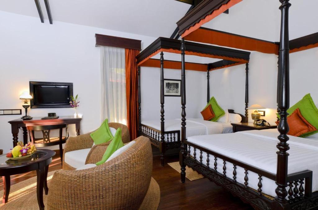 Angkor Village Resort & Spa Siem Reap Bagian luar foto