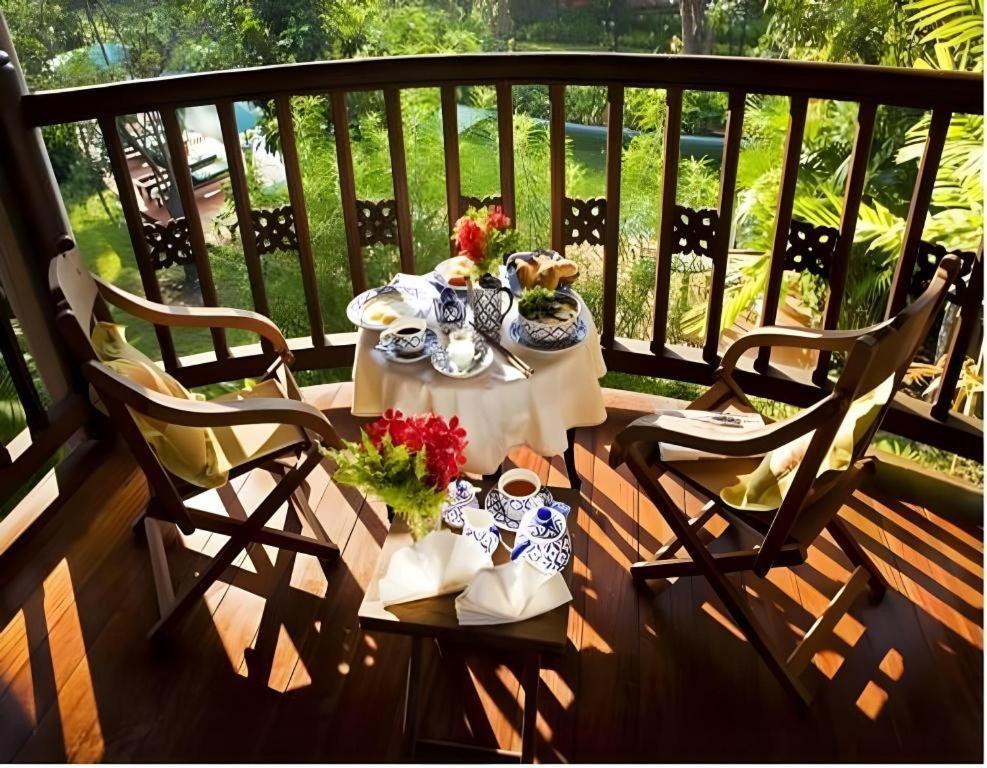 Angkor Village Resort & Spa Siem Reap Bagian luar foto